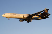 N274UP @ KORD - Short final for 28