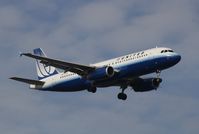 N474UA @ KORD - Airbus A320