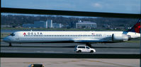 N927DN @ KDCA - DCA, VA - by Ronald Barker
