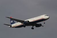 N546UW @ KORD - Airbus A321 - by Mark Pasqualino
