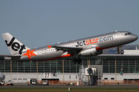 VH-VQE @ NZCH - away from 20 - by Bill Mallinson