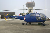 V-237 @ LSZH - sweet Chopper on the Observation Deck