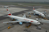 OE-LAW @ LOWW - Austrian Airlines Boeing 767-300 - by Dietmar Schreiber - VAP