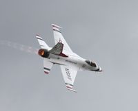 92-3898 @ DAY - Thunderbird high speed sneak pass