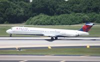 N933DL @ TPA - Delta MD-88