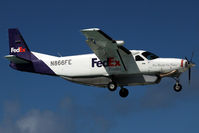 N866FE @ SXM - visitor - by Wolfgang Zilske
