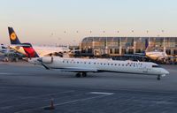 N930XJ @ KORD - CL600-2D24