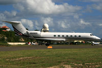 N528QS @ SXM - visitor