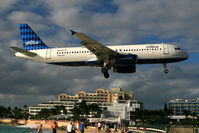 N519JB @ SXM - visitor - by Wolfgang Zilske