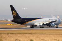 N306UP @ VIE - UPS