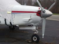 N36458 @ ISZ - pa-28-201 - by christian maurer