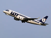 SP-LDD @ EHAM - Take off from Amsterdam Airport on runway 24 - by Willem Goebel