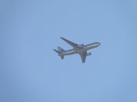 N338AA @ LAX - On 12 - 13 mile final for runway 25 - by Helicopterfriend