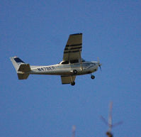 N478ER @ KHIO - 1998 Cessna 172R - by A.Shearer