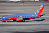 N423WN @ LAS - Southwest Airlines N423WN (FLT SWA1808) taxiing to the gate after arrival on RWY 1L from Ontario Int'l (KONT).