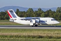 EI-RJO @ LFSB - descelerating after touchdown - by Friedrich Becker