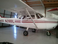 N2881L @ IA66 - in the hangar - by Floyd Taber
