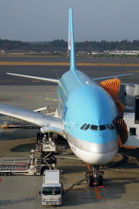 HL7612 @ RJAA - At Narita - by Micha Lueck