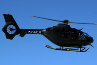 ZK-HLH @ SXM - visitor - by Wolfgang Zilske
