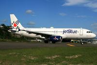 N586JB @ SXM - visitor