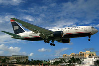 N252AU @ SXM - visitor
