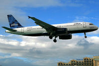 N629JB @ SXM - visitor
