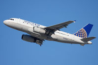 N838UA @ LAX - United Airlines N838UA (FLT UAL444) climbing out from RWY 25R en route to San Francisco Int'l (KSFO).