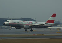 OE-LBP @ LOWW - Austrian Airlines Airbus A320 Retro