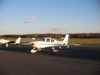 N832JH @ KOMH - Orange