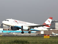 OE-LDD @ EHAM - Take off from Amsterdam Airport on runway 24 - by Willem Goebel