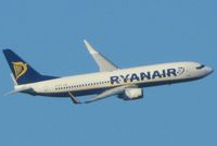 EI-DLF @ EGNX - Doing missed approaches - by Alex Butler-Bates