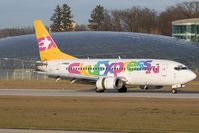 VP-BOU @ LOWS - Sky Express 737-300