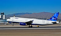 N615JB @ KLAS - N615JB JetBlue 2005 Airbus A320-232 C/N 2461 I Love Blue

- Las Vegas - McCarran International (LAS / KLAS)
USA - Nevada, January 5, 2012
Photo: Tomás Del Coro - by Tomás Del Coro