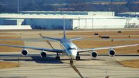 N818UP @ KSAT - Crossing 12R