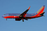 N255WN @ LAS - Southwest Airlines N255WN on short final to RWY 25L.