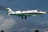 N925CA @ SXM - visitor - by Wolfgang Zilske