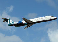 N910AT @ FLL - Take off from Frt Lauderdale Airport - by Willem Goebel