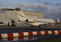 N382AK @ EGSH - A nice visitor from Chicago sat on stand at SaxonAir in the early morning sun.