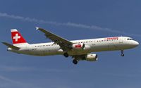 HB-IOK @ LSZH - on final - by Friedrich Becker