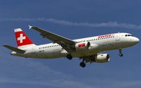 HB-IJS @ LSZH - on final