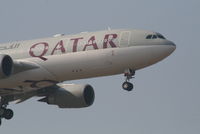 A7-ACE @ EBBR - Arrival of flight QR941 to RWY 02