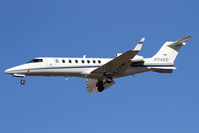 N352K @ LAX - Kiewit Engineering Co 2001 Bombardier Learjet 45 N352K on short final to RWY 25L. - by Dean Heald