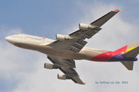 HL7418 @ LAX - Tookoff from LAX - by Jeffrey Liu