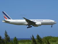 F-GUOB @ FMEE - Final for rwy 14 - by Payet Mickael