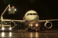 OO-SSK @ EBBR - SN by night - by Jean Goubet-FRENCHSKY