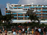 N6904A @ SXM - visitor - by Wolfgang Zilske