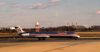 N7532A @ KDCA - Taxi to parking National - by Ronald Barker