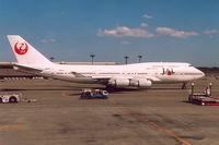 JA8916 @ NRT - Japan Airlines - JAL - by Henk Geerlings