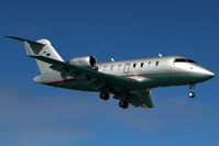 M-FBVZ @ SXM - visitor