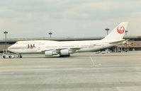 JA8906 @ NRT - Japan Airlines - JAL - by Henk Geerlings